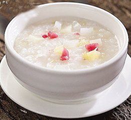 	內(nèi)外治療，讓黃褐斑遠離你！